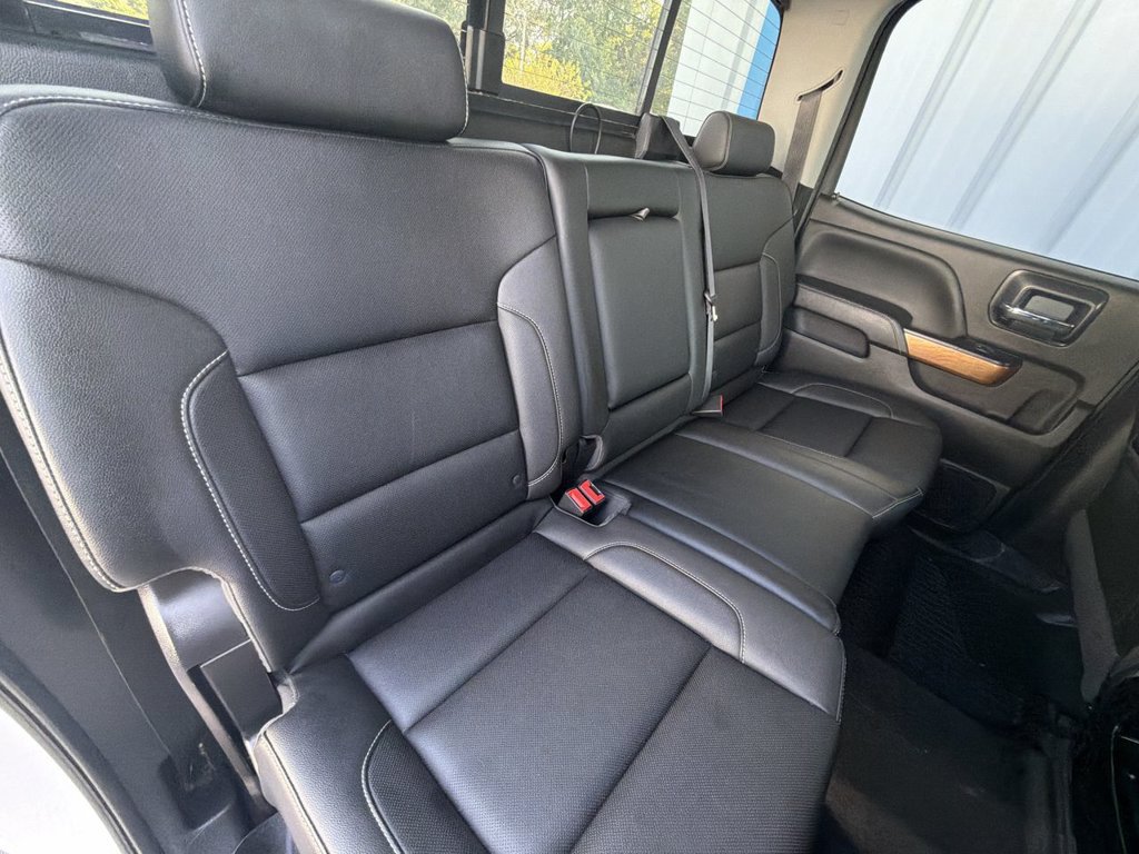 Used 2018 Chevrolet Silverado 1500 LTZ w/ Sport Package AWD/4WD image 27