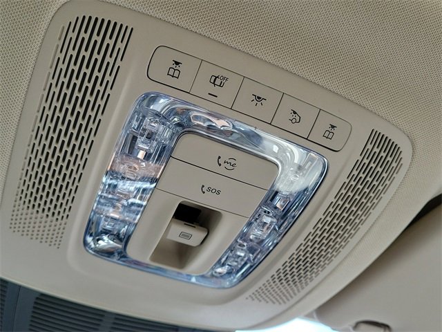 Used 2024 Mercedes-Benz GLS 580 4MATIC image 26