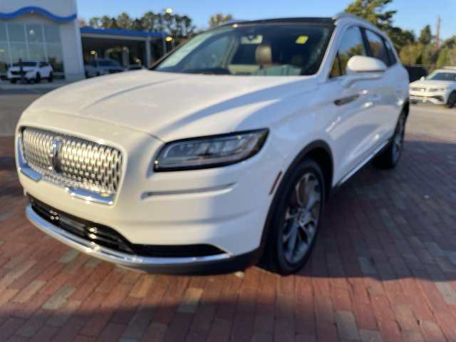 Used 2022 Lincoln Nautilus Reserve AWD/4WD image 1