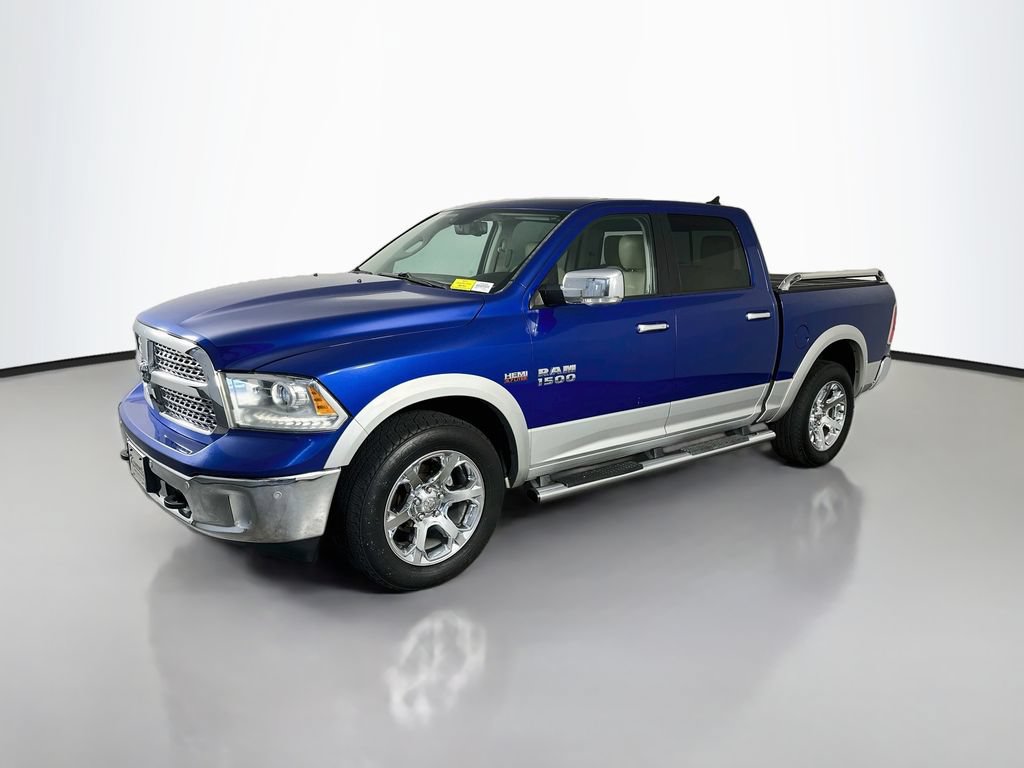 Used 2014 RAM 1500 Laramie w/ Convenience Group AWD/4WD image 3