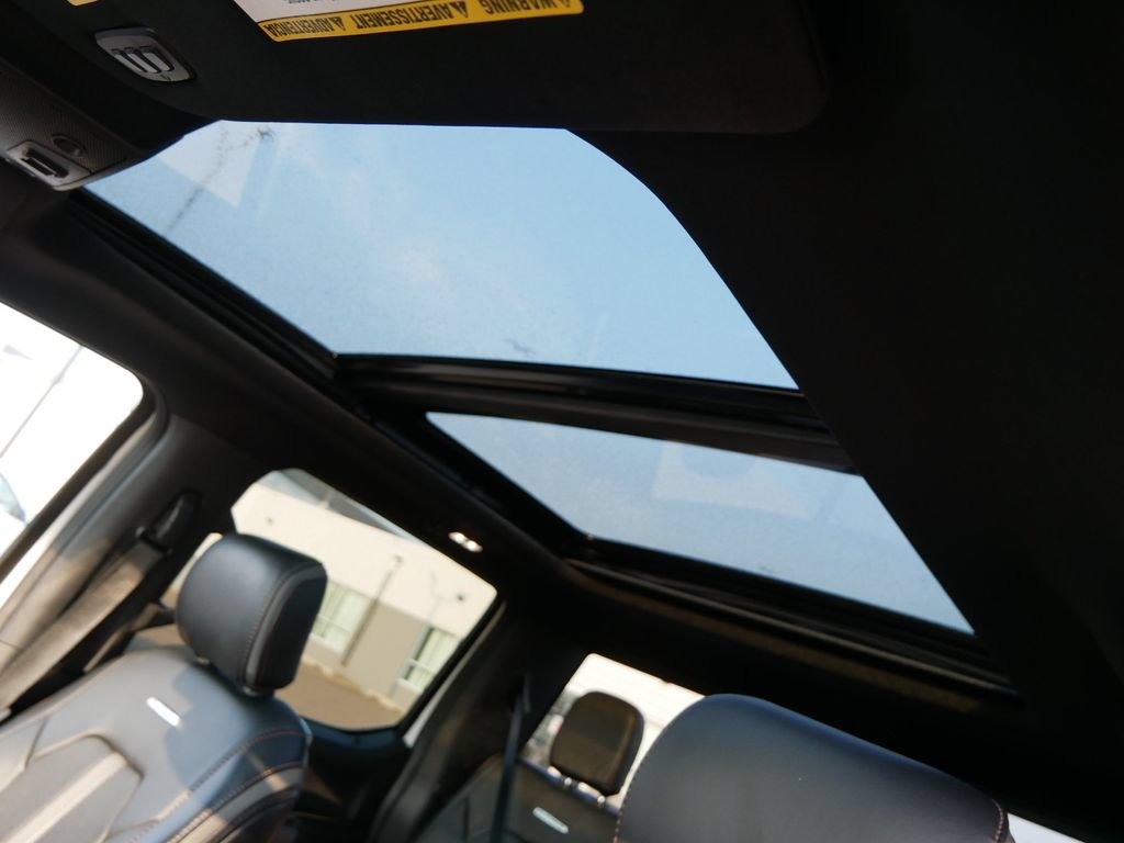 Certified 2021 Ford F350 Platinum AWD/4WD image 14