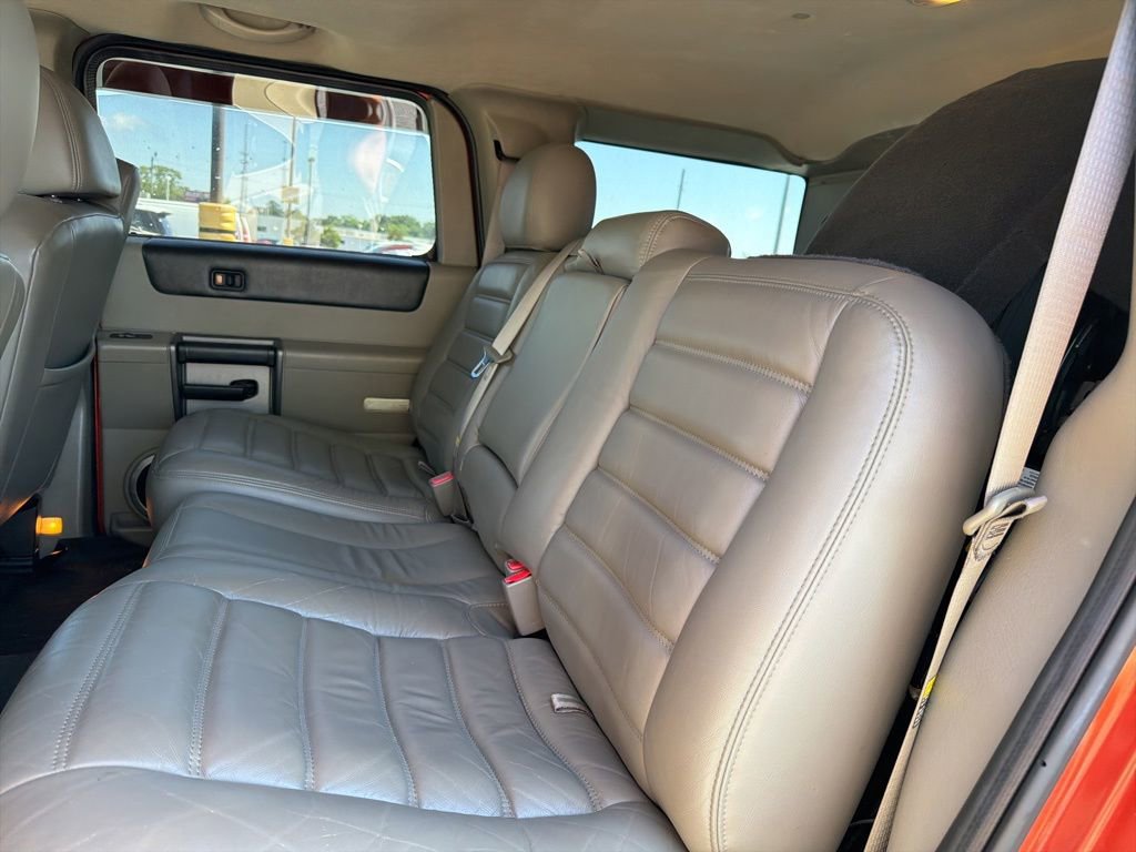 Used 2004 HUMMER H2 w/ Preferred Equipment Group AWD/4WD image 11