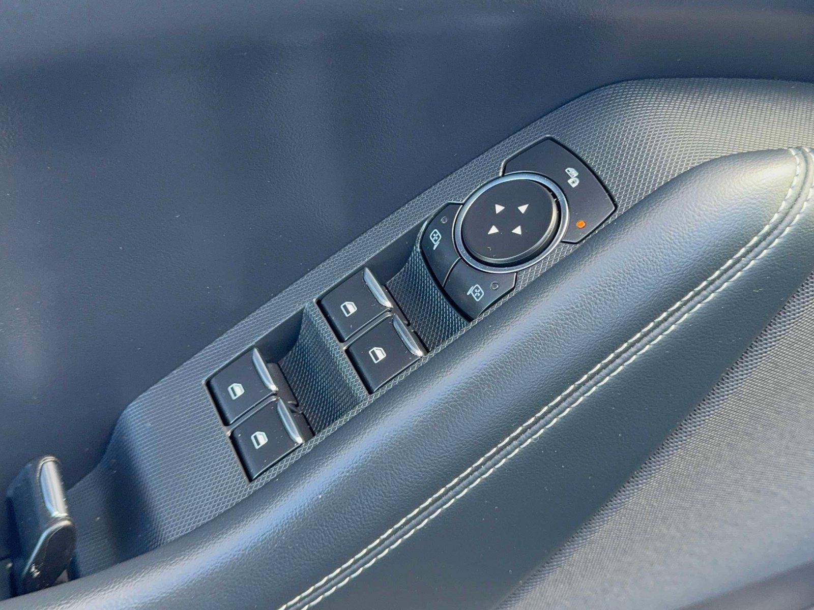 Used 2021 Ford Mustang Mach-E Select AWD/4WD image 20