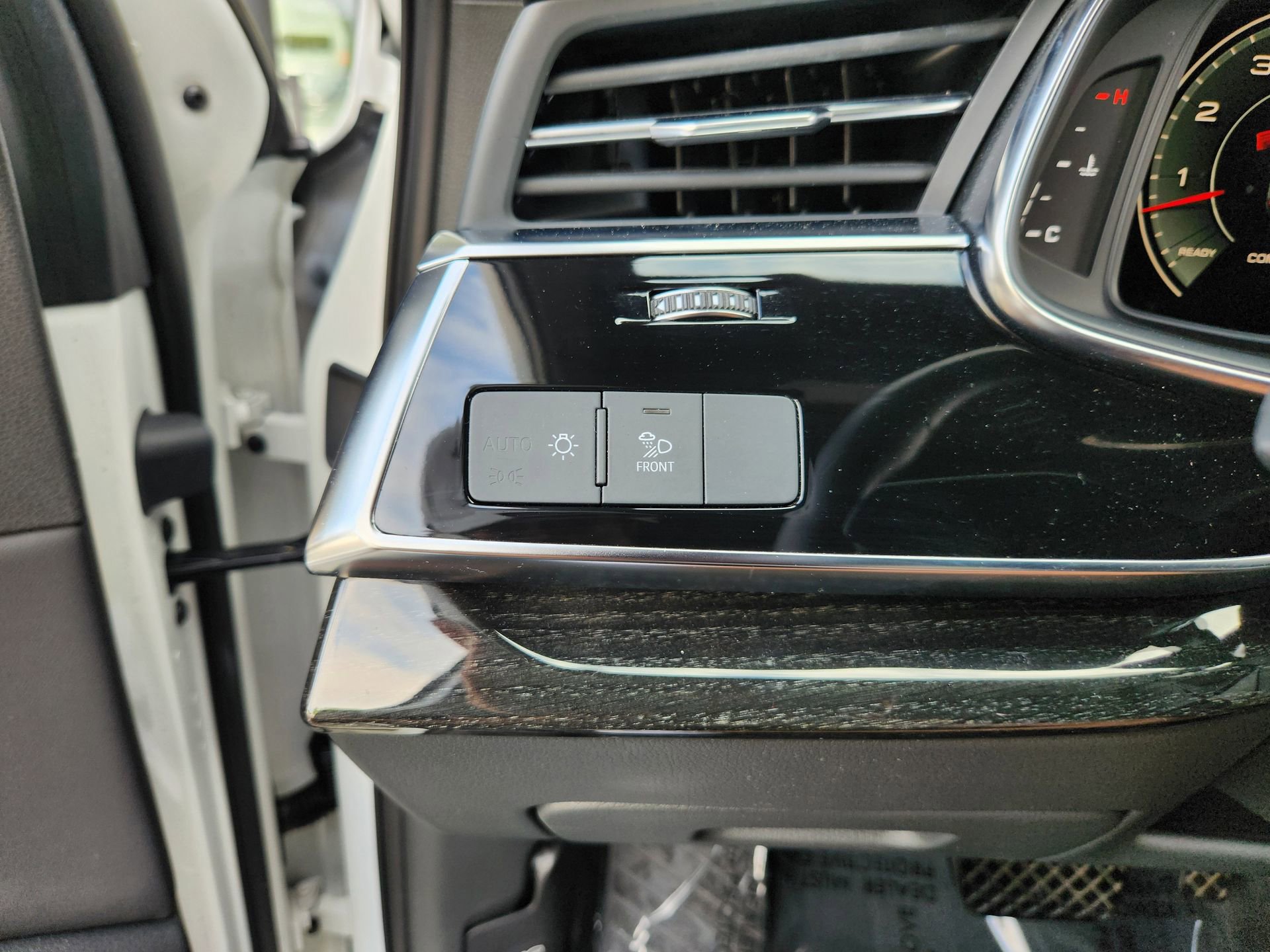 Used 2022 Audi Q7 3.0T Premium Plus AWD/4WD image 23