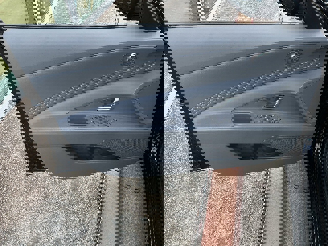 Used 2025 Hyundai Elantra SEL image 12