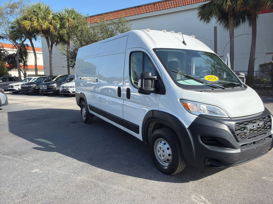 Used 2024 RAM ProMaster 2500 FWD image 6