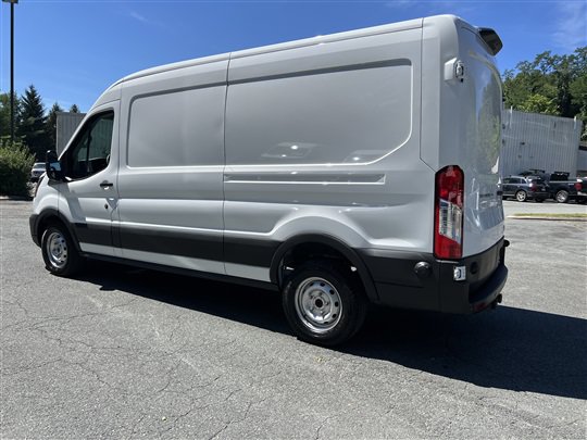 New 2024 Ford Transit 250 148 Medium Roof w/ Load Area Protection Package RWD image 6