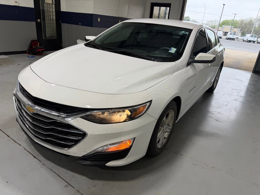 Used 2022 Chevrolet Malibu LS image 22