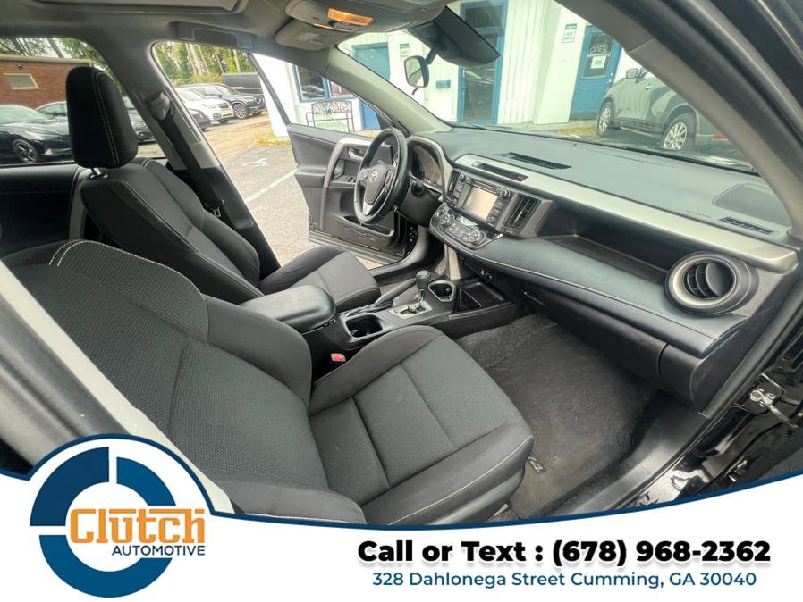 Used 2018 Toyota RAV4 XLE image 20