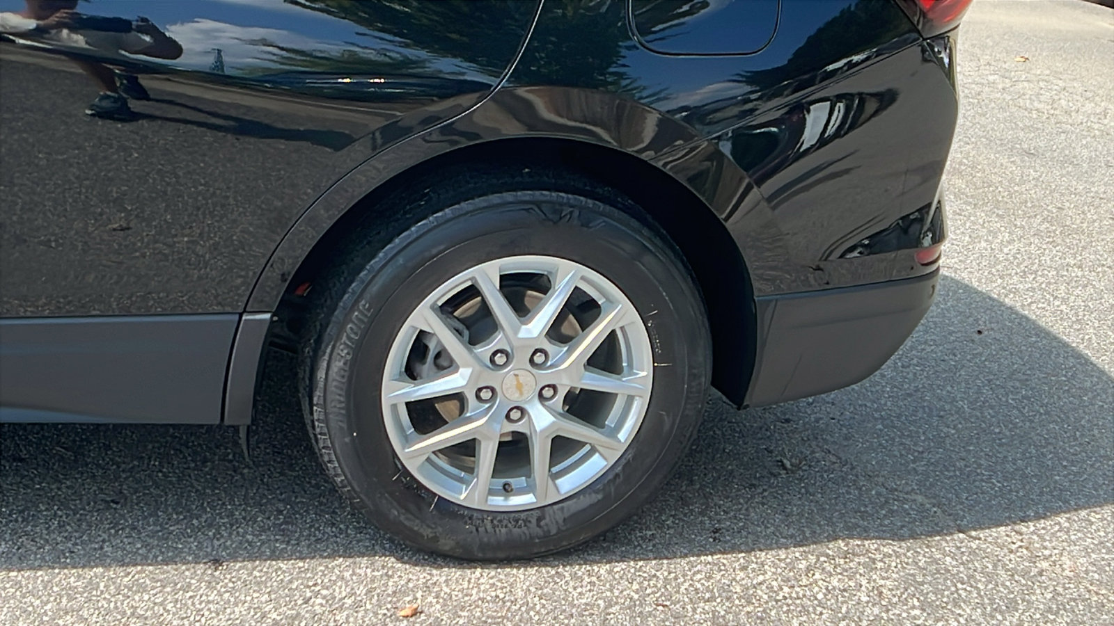 Used 2024 Chevrolet Equinox LT image 12