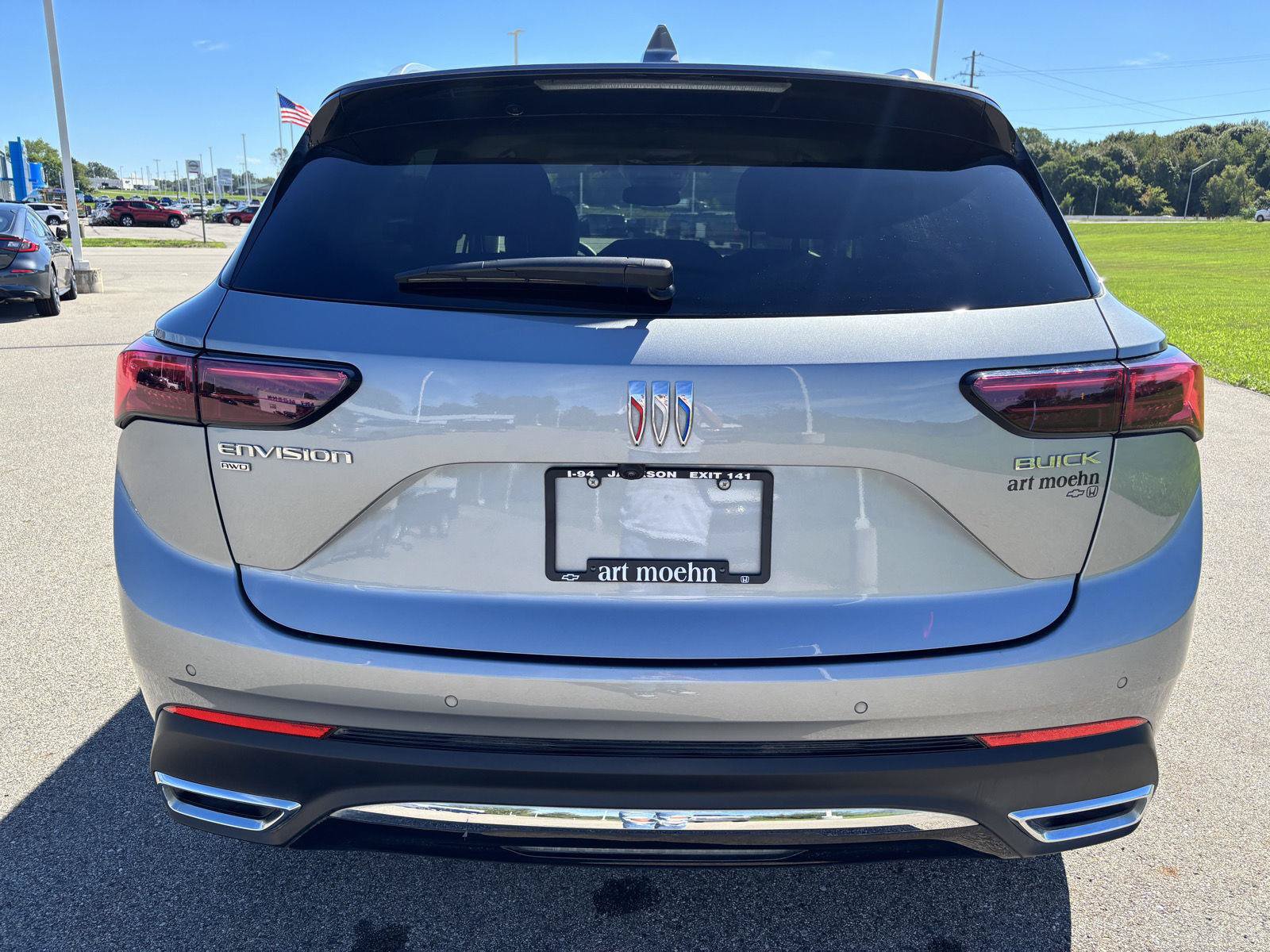 Used 2025 Buick Envision Preferred AWD/4WD image 6