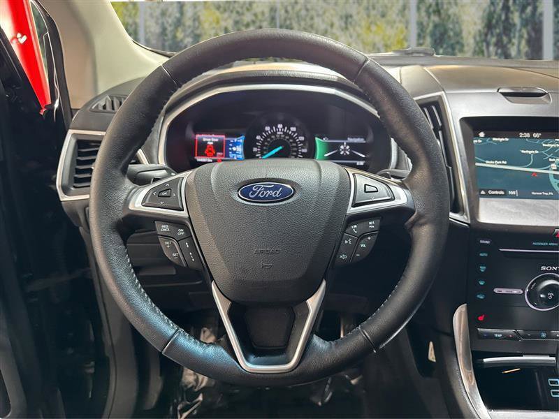 Used 2016 Ford Edge Sport w/ Technology Package image 18