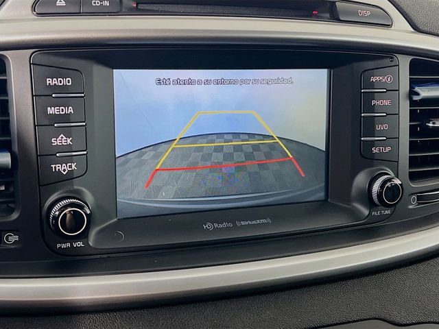 Used 2018 Kia Sorento LX image 22