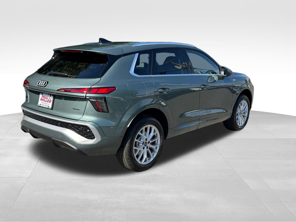 New 2026 Audi Q3 quattro 2.0T AWD/4WD image 7