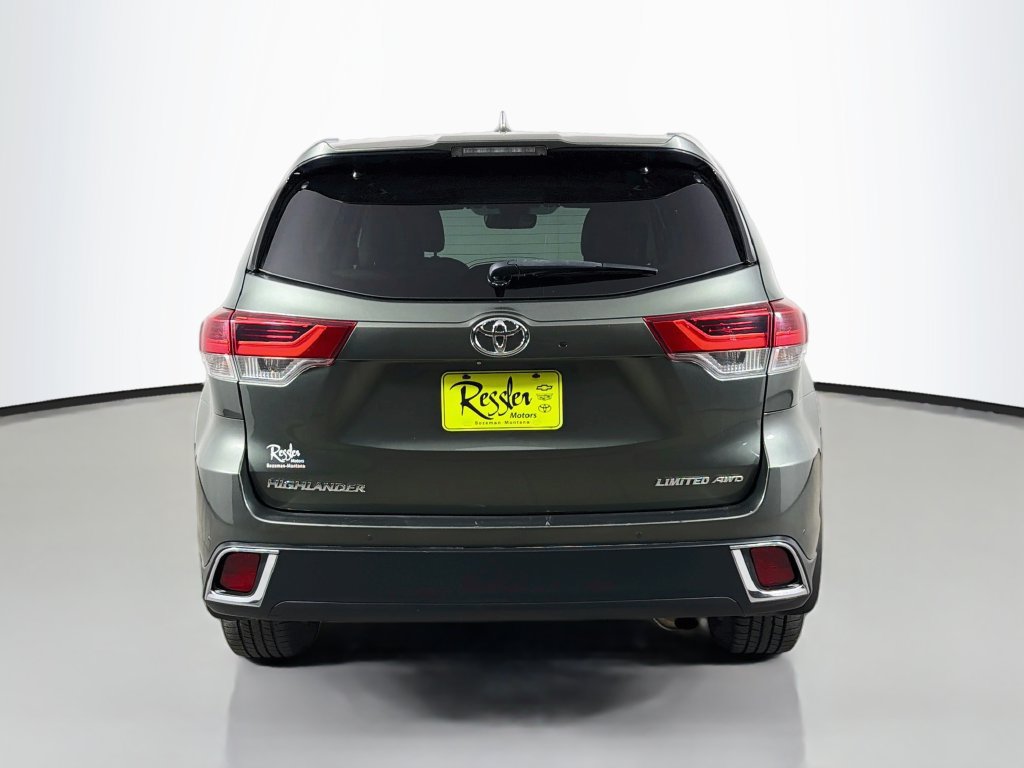 Used 2018 Toyota Highlander Limited AWD/4WD image 7