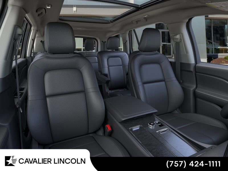 Used 2025 Lincoln Aviator AWD w/ Equipment Group 101A image 10
