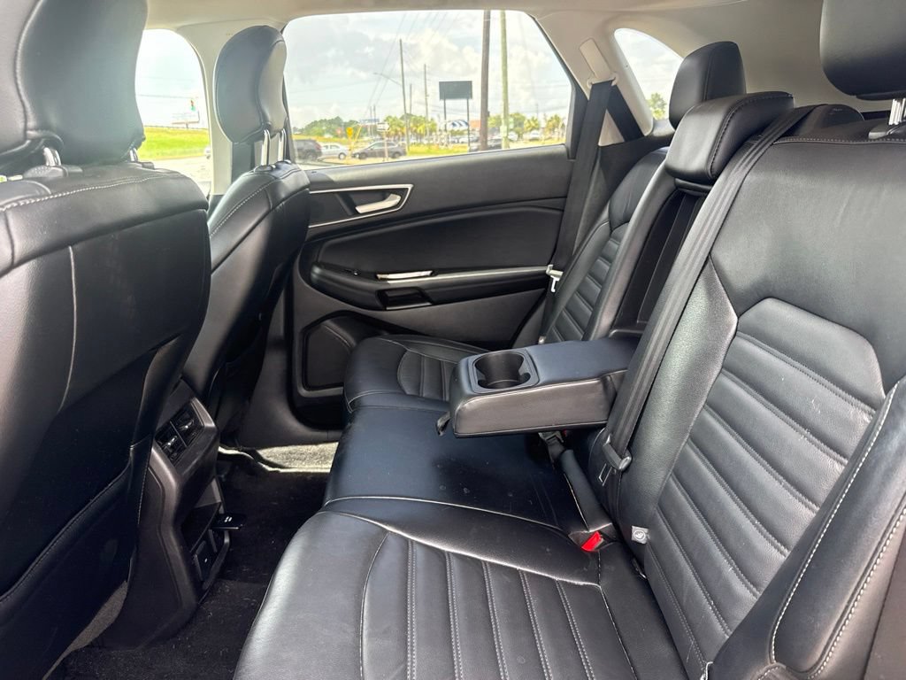 Used 2015 Ford Edge SEL w/ Equipment Group 201A FWD image 13