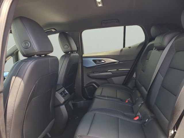 New 2026 Chevrolet Equinox EV LT w/ LPO, Blackout Package image 8