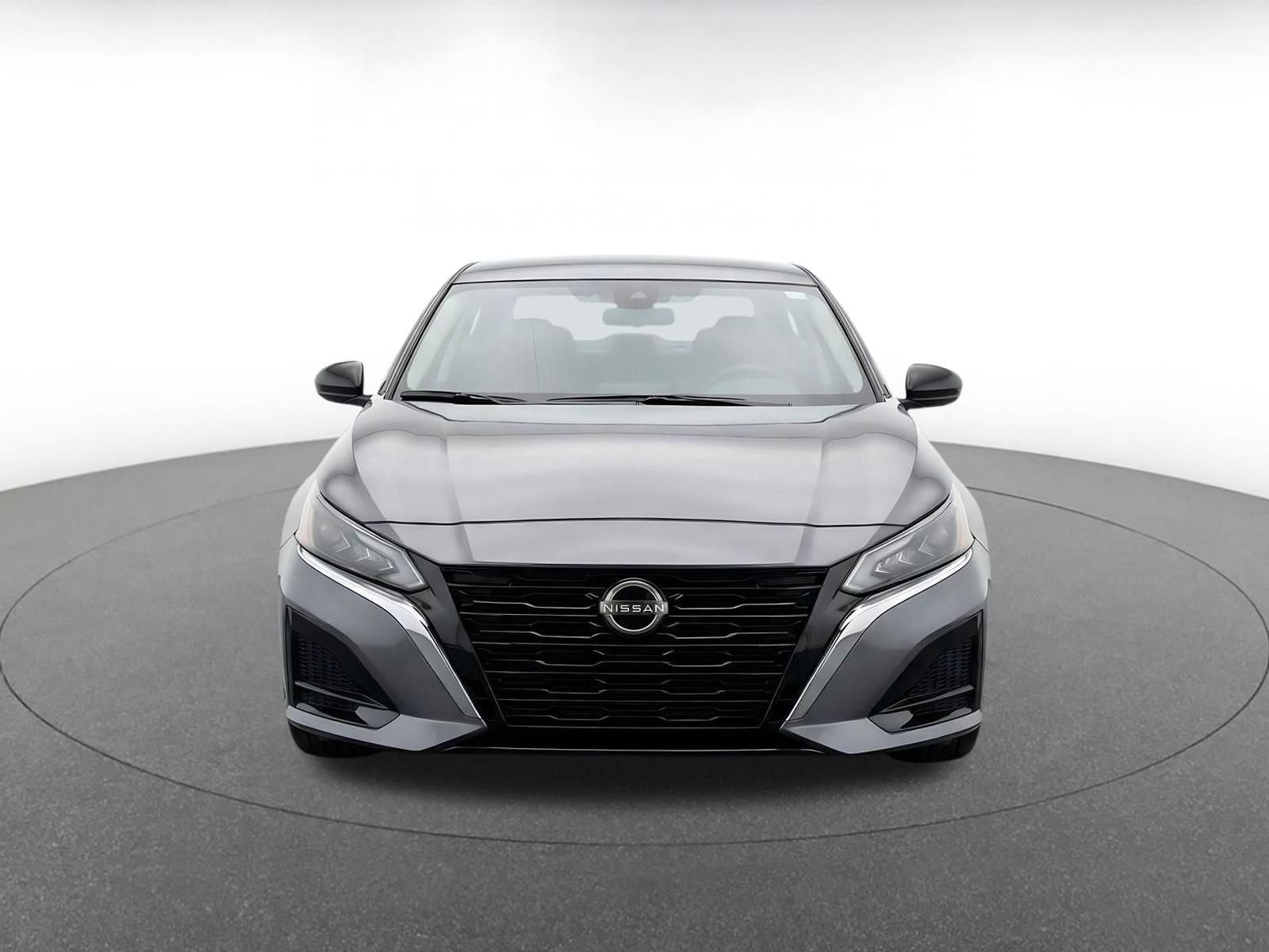 Used 2025 Nissan Altima 2.5 SV FWD video 2