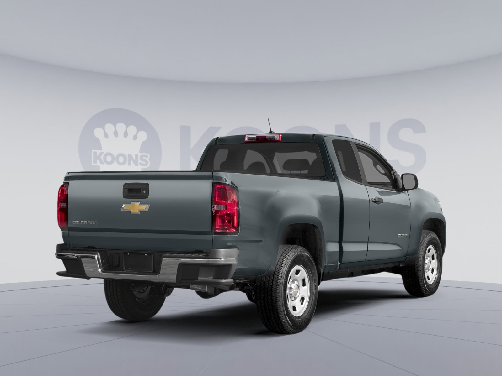 Used 2018 Chevrolet Colorado W/T image 2