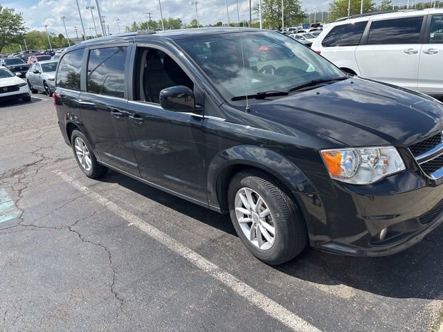 Used 2018 Dodge Grand Caravan SXT FWD image 6