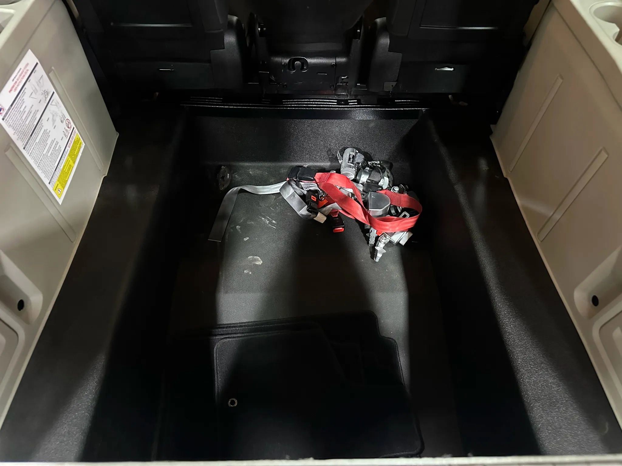 Used 2019 Dodge Grand Caravan SE image 25