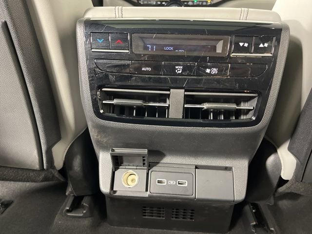 Used 2023 Acura MDX SH-AWD w/ Technology Package image 48
