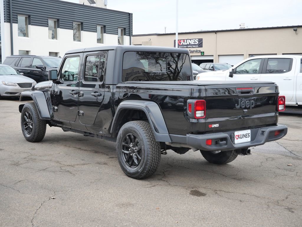 Used 2021 Jeep Gladiator Sport AWD/4WD image 9