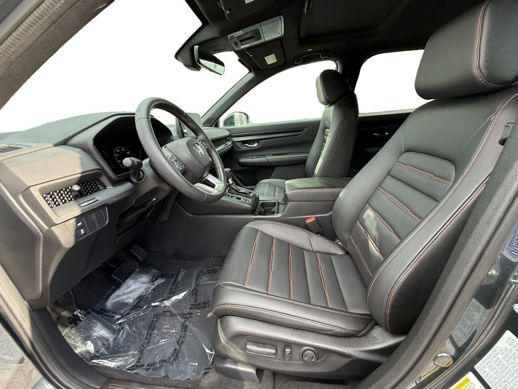 Used 2025 Honda CR-V Sport-L image 9
