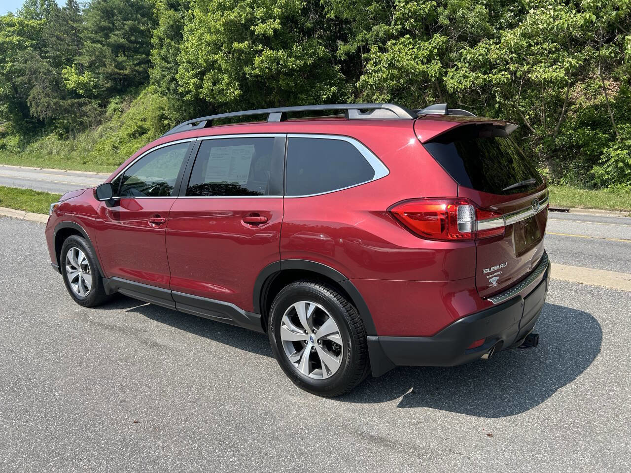 Used 2019 Subaru Ascent Premium image 5