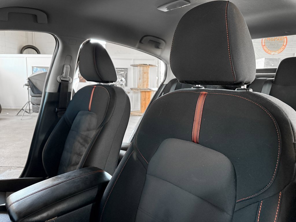 Used 2024 Nissan Sentra SR image 32