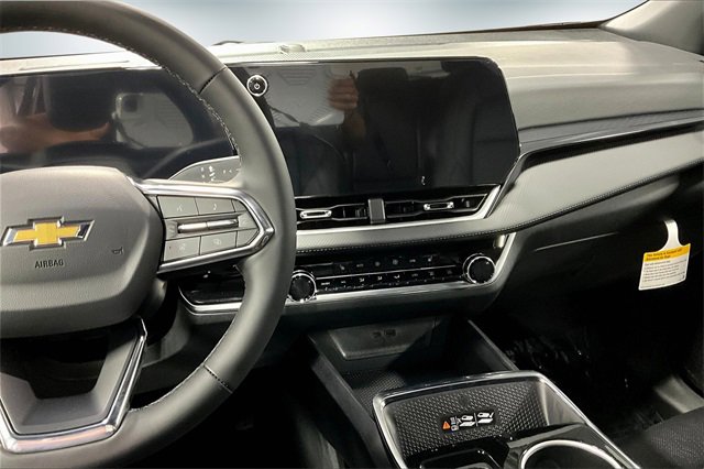 New 2026 Chevrolet Equinox LT w/ Convenience Package II image 6