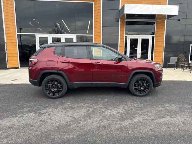 Certified 2022 Jeep Compass Altitude w/ Convenience Group image 7