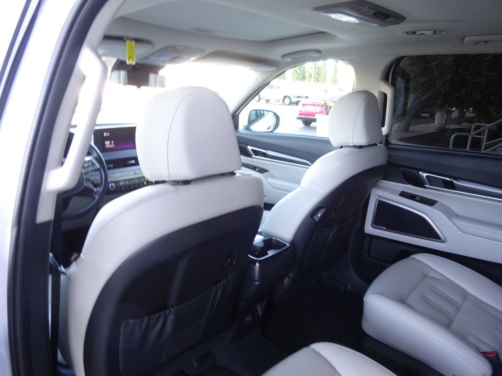 Used 2022 Kia Telluride S FWD image 20