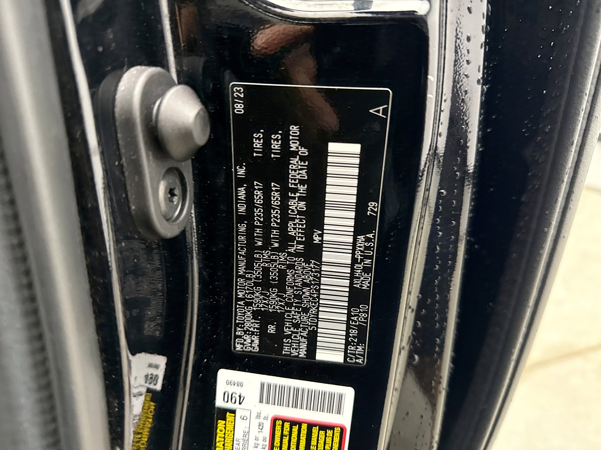 Used 2023 Toyota Sienna XLE image 11