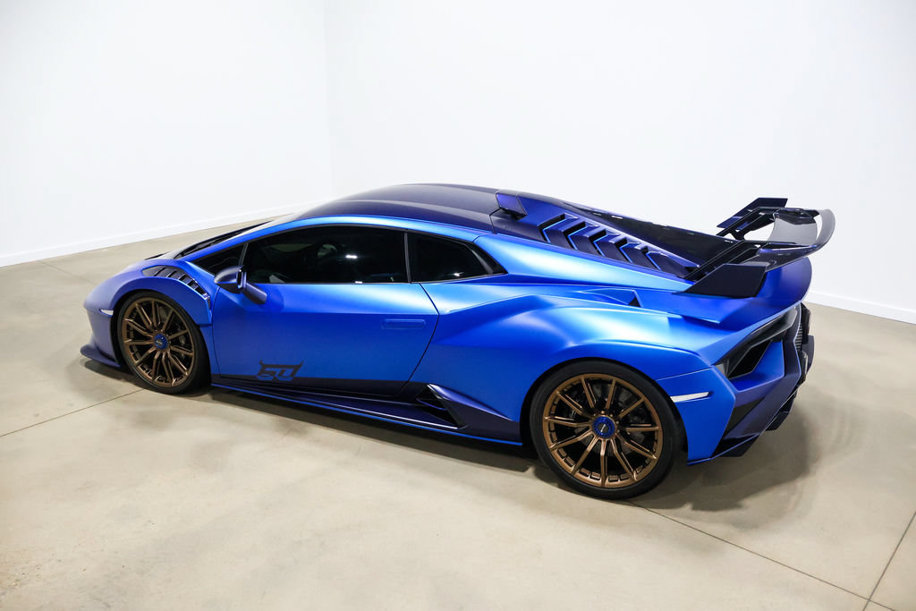 Used 2023 Lamborghini Huracan STO RWD image 23