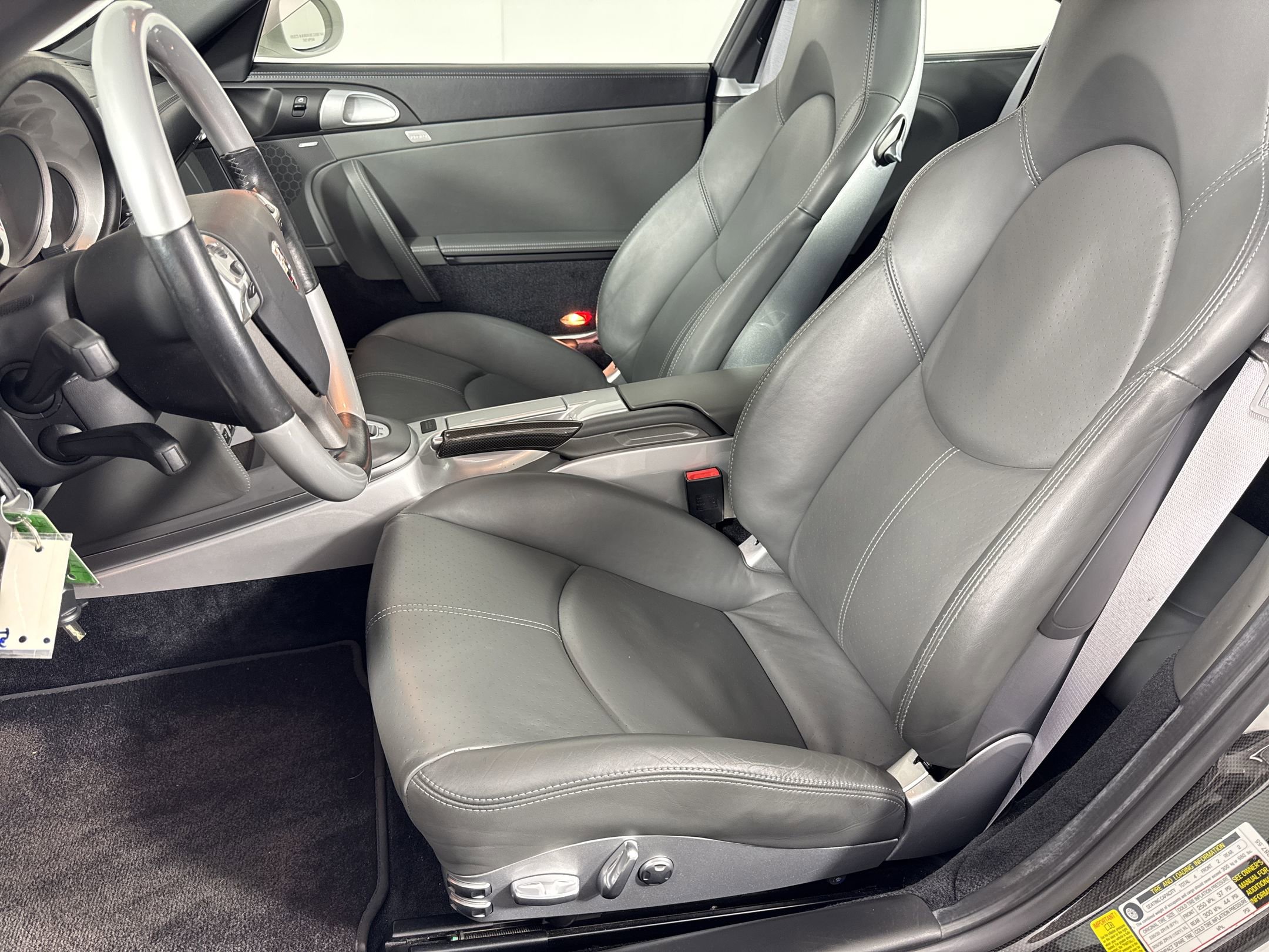 Used 2007 Porsche 911 Turbo AWD/4WD image 5