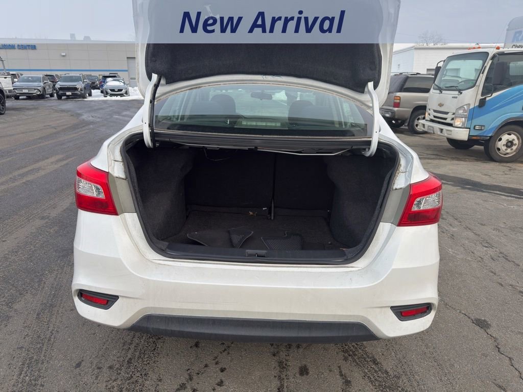 Used 2019 Nissan Sentra SV image 6