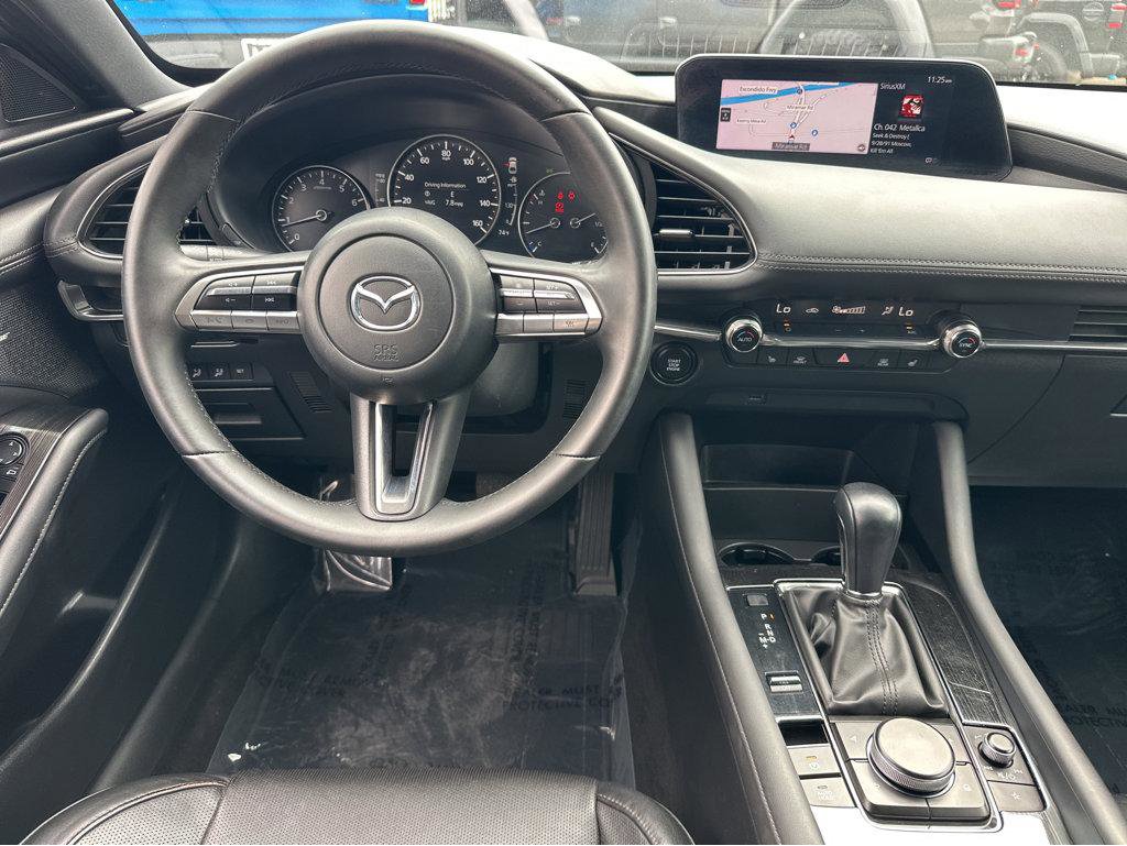 Used 2019 MAZDA MAZDA3 Hatchback w/ Premium Package image 19