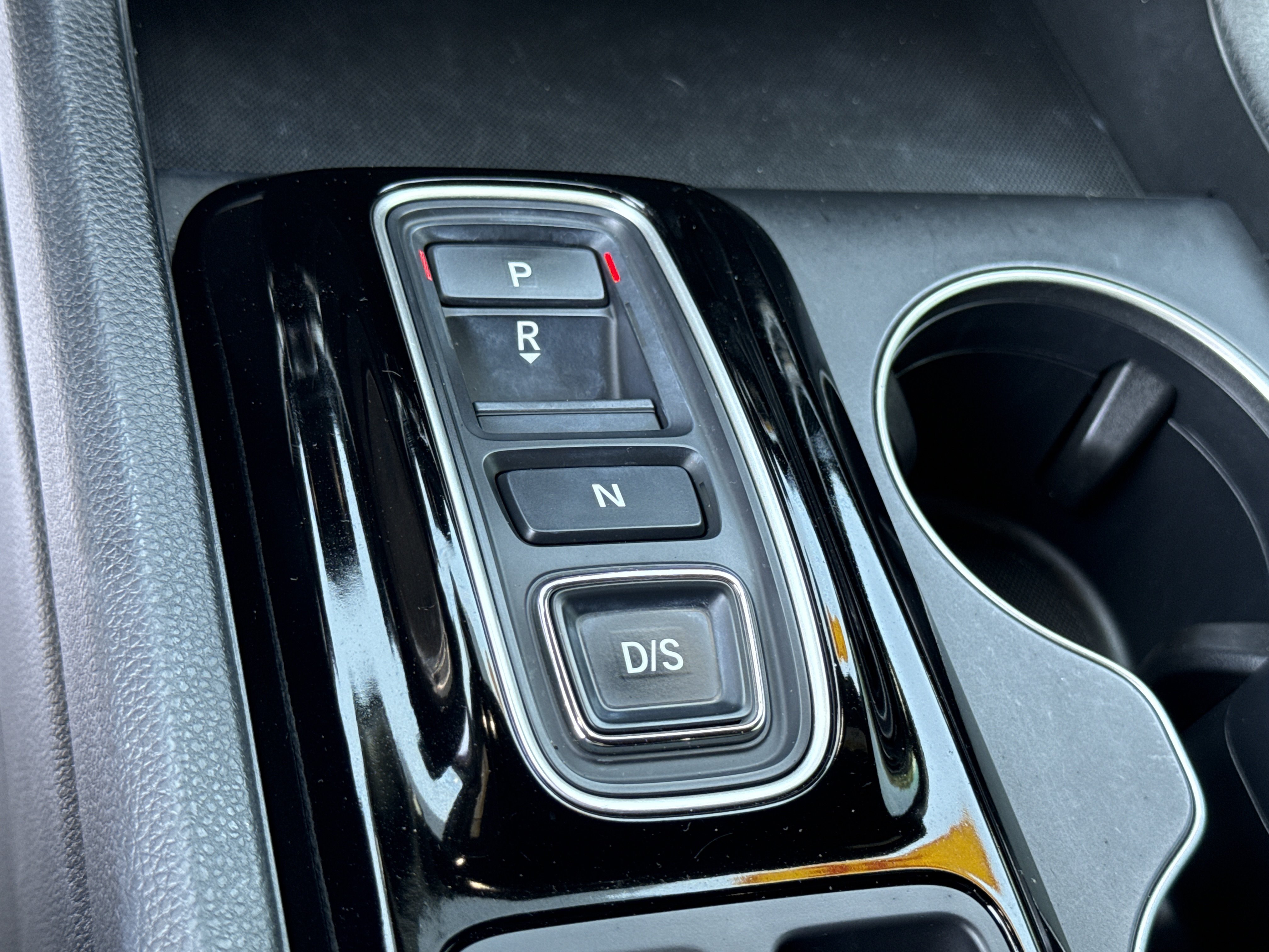 Certified 2025 Honda Pilot Sport image 33