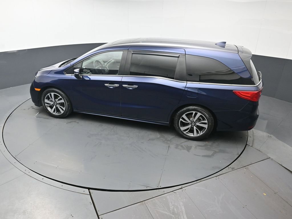 Certified 2024 Honda Odyssey Touring image 46