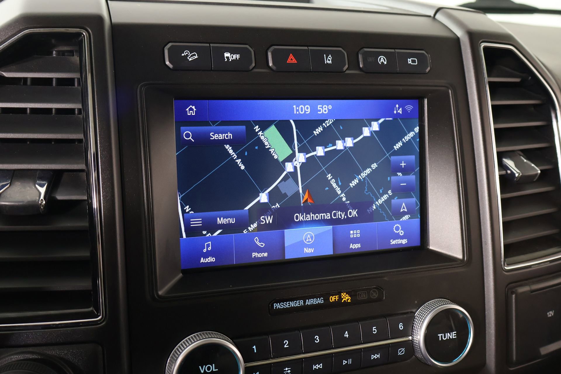 Used 2021 Ford Expedition Max Limited image 7