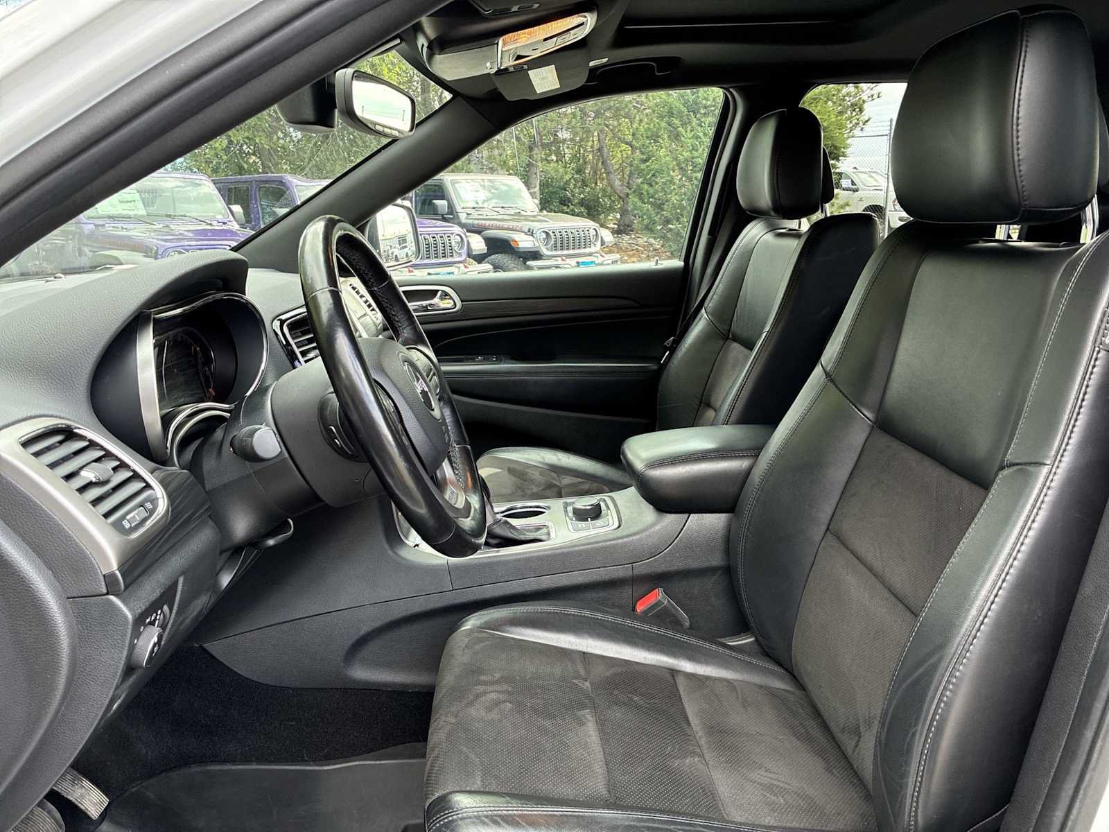 Used 2020 Jeep Grand Cherokee Altitude AWD/4WD image 13