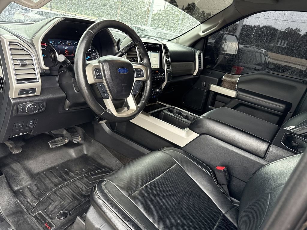 Used 2017 Ford F250 Lariat w/ Lariat Ultimate Package AWD/4WD image 13