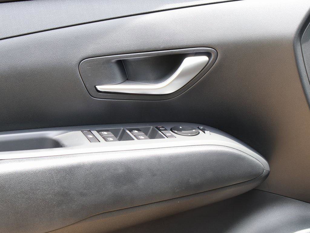 New 2025 Hyundai Tucson SEL image 23