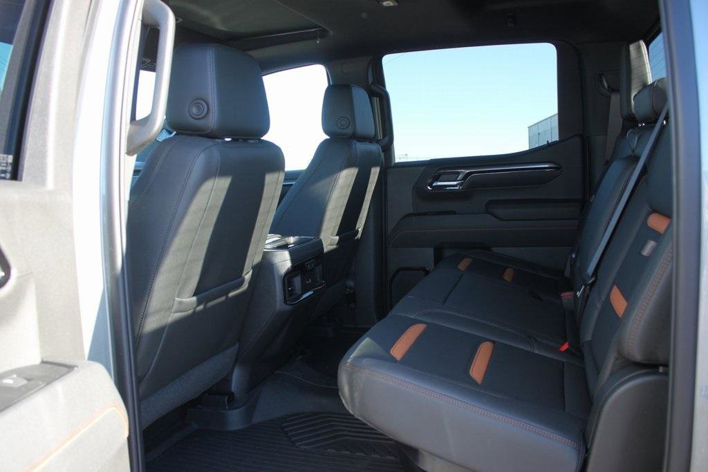 New 2026 GMC Sierra 1500 AT4 w/ AT4 Premium Package image 6