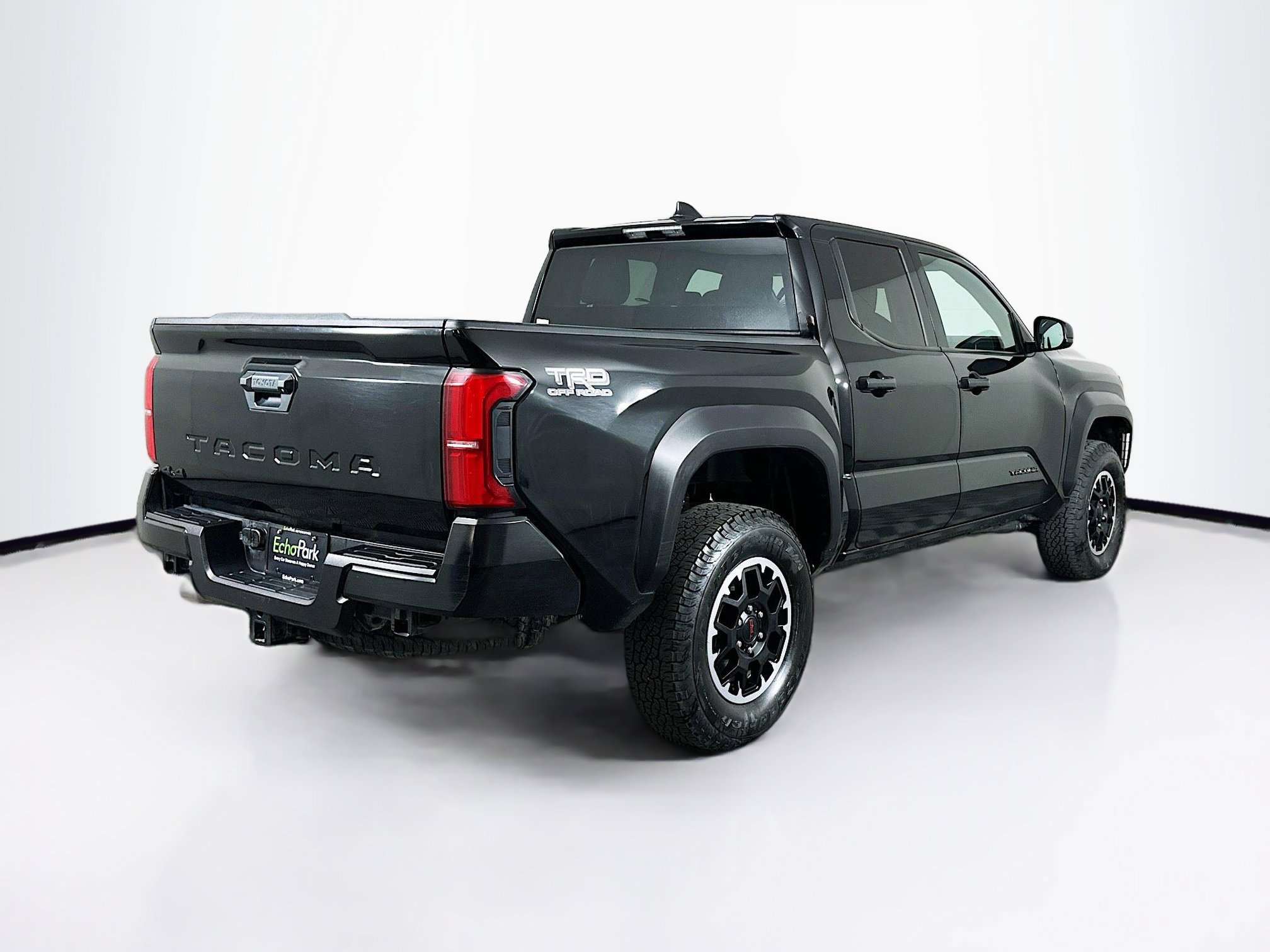 Used 2025 Toyota Tacoma TRD Off-Road AWD/4WD image 9