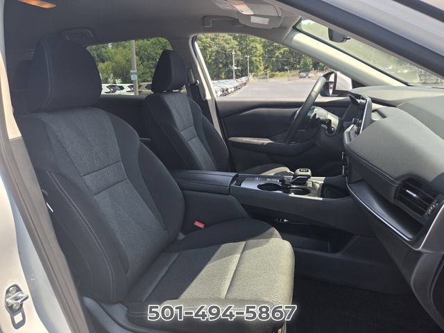 Used 2026 Nissan Rogue SV FWD image 16