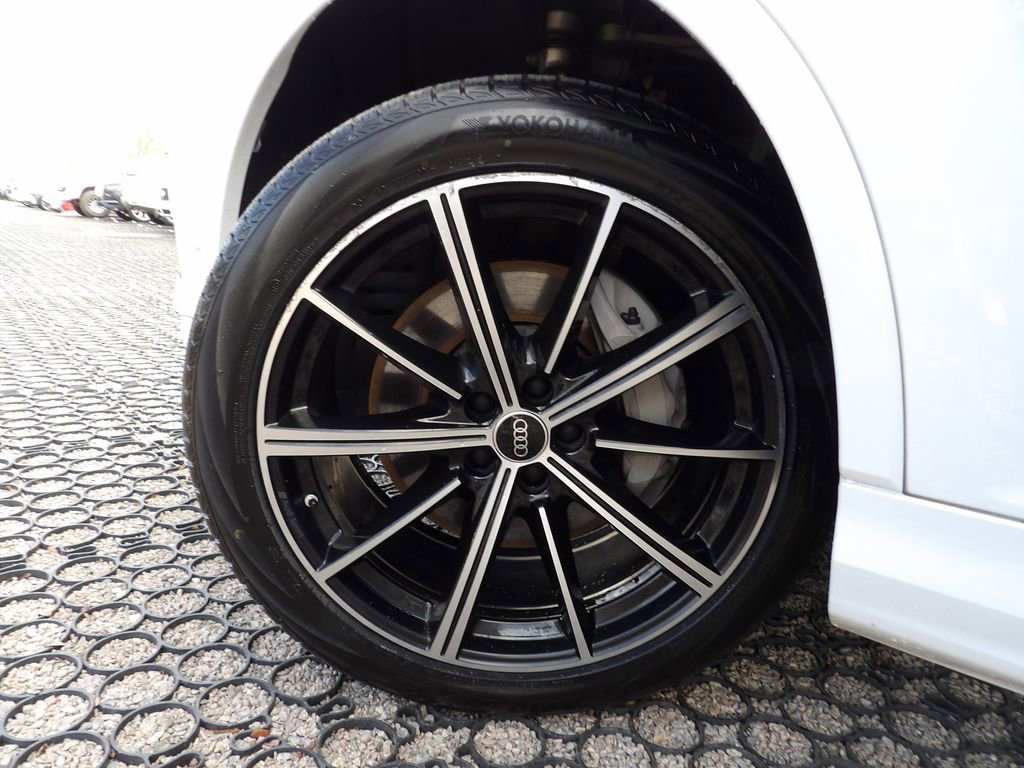 Used 2023 Audi Q7 3.0T Premium Plus image 30