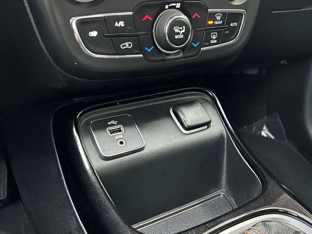 Used 2018 Jeep Compass Limited w/ Safe & Security Group FWD image 49